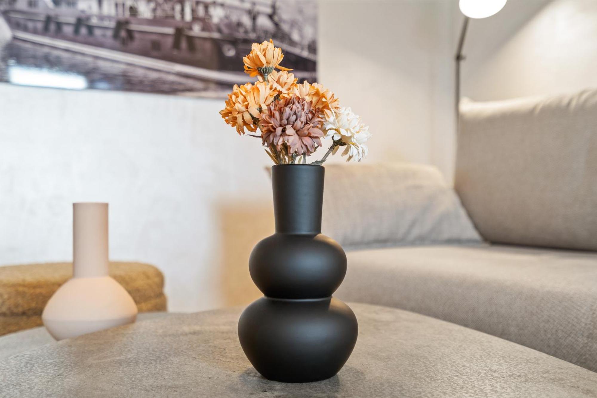 Modern Elegance In Historical City Center Трир Экстерьер фото