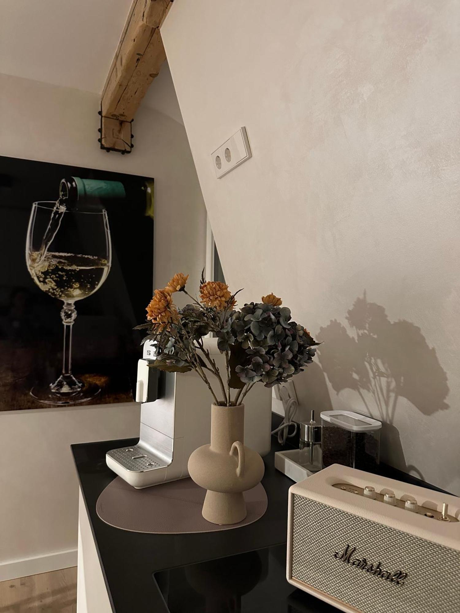 Modern Elegance In Historical City Center Трир Экстерьер фото